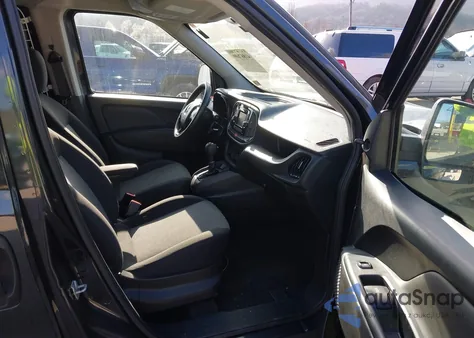 2021 Ram Promaster City Tradesman z USA, uszkodzony, nr VIN ZFBHRFAB8M6T71022